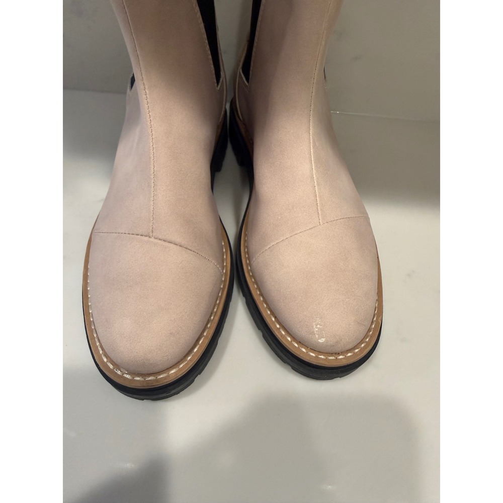TOMS Mallow Chelsea Boots Peach Nude Suede Lug Sole Ankle Booties Women 8 - Picture 4 of 6